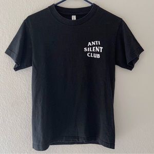 📍 Anti Silent Club T-Shirt Black Size Small